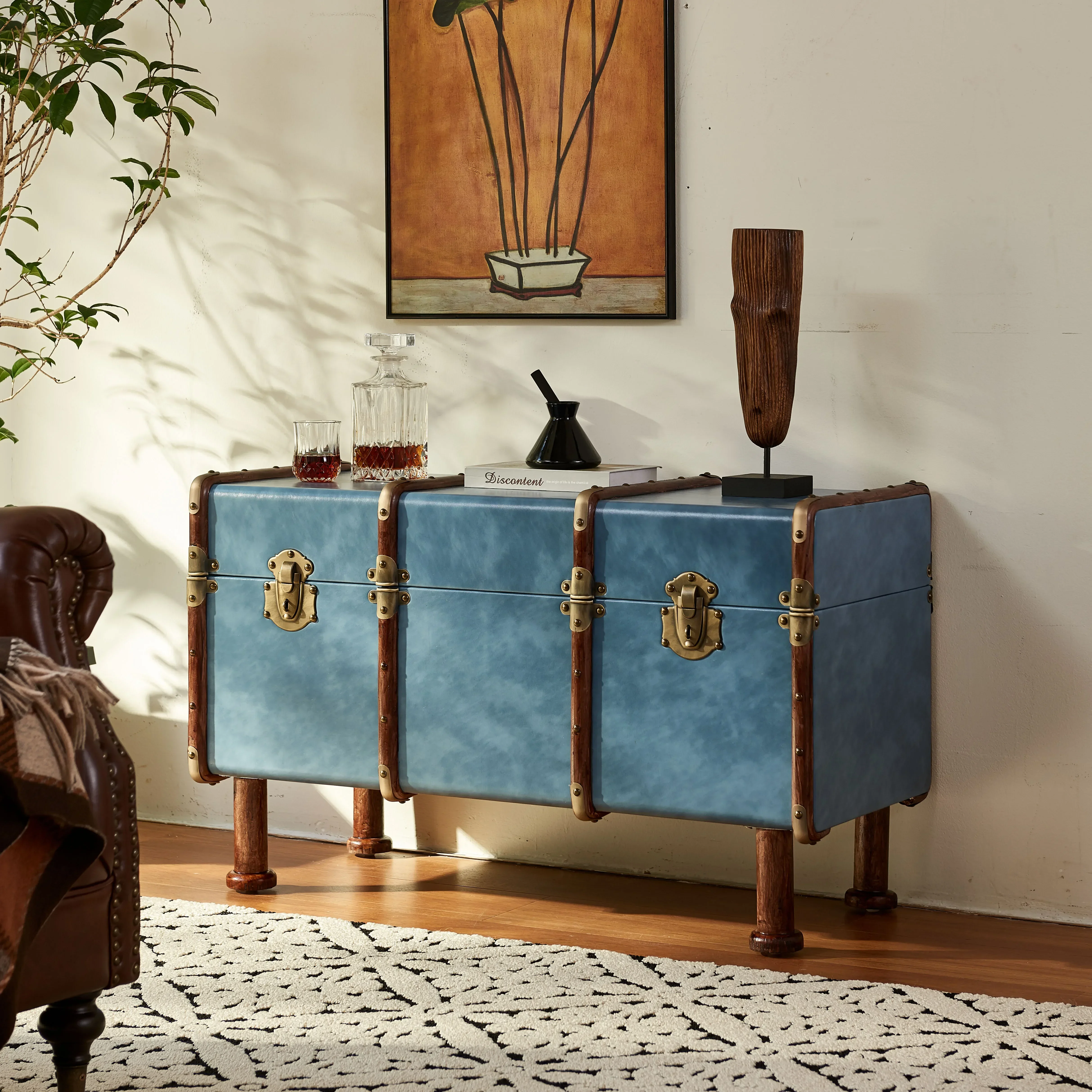 French antique coffee table solid wood, rattan suitcase leather retro leather case, classic American decorative cabinet