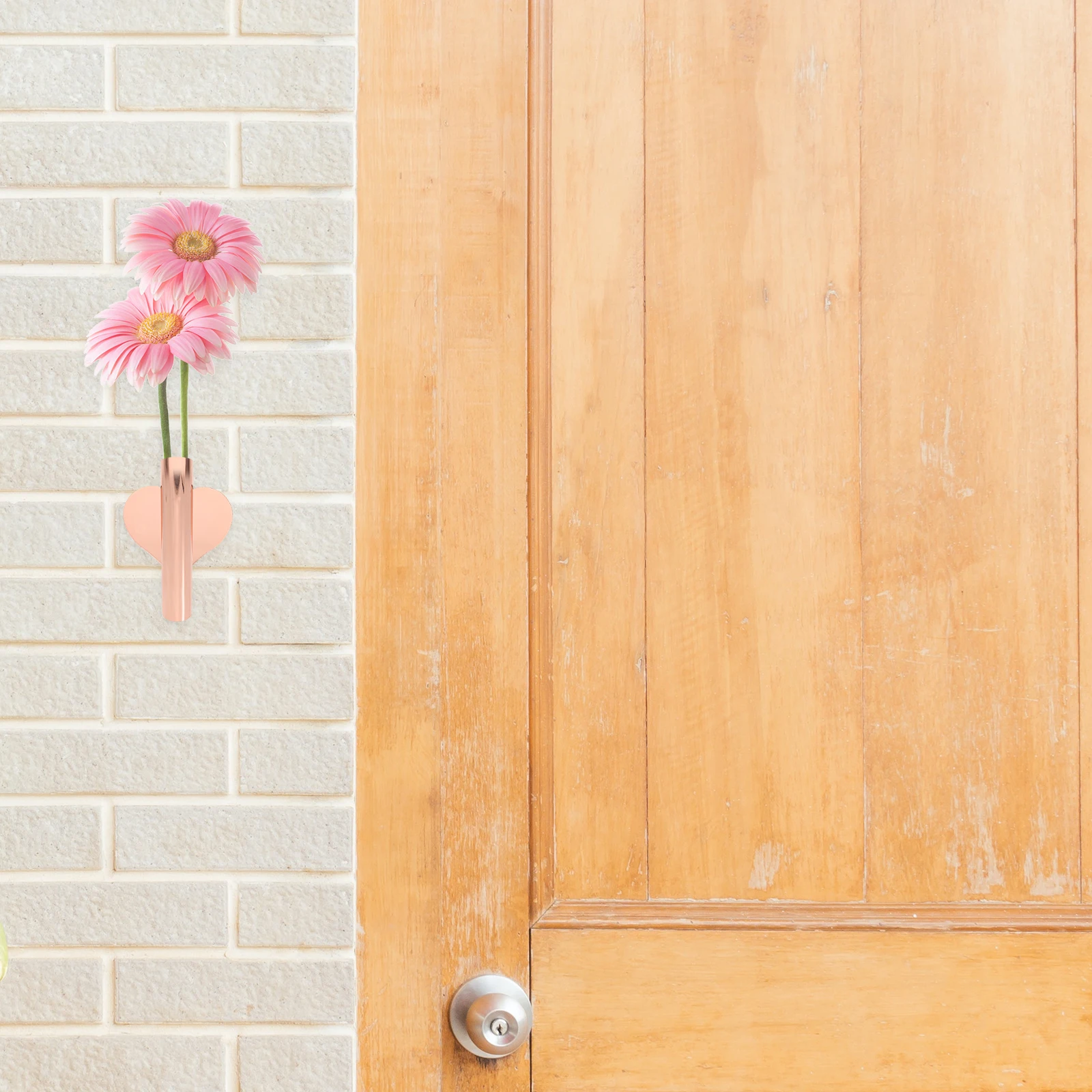 

Wall Vase Heart Style Wall-mounted Flowerpot Decoration Home Dorm Bedroom Any Room Style Metal Tube Vases Flowers Bouquets