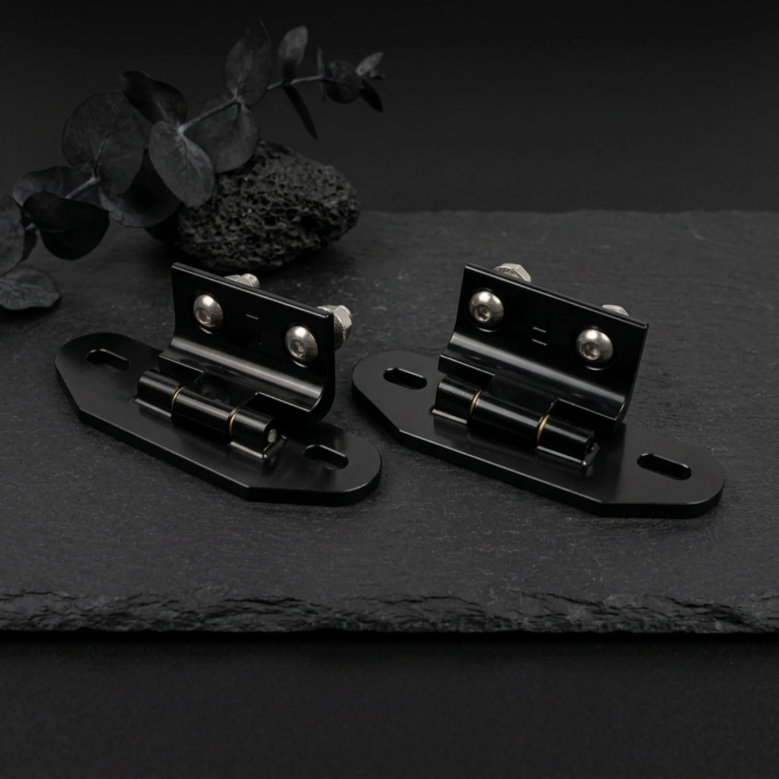2 Pieces Rear Hatch Hinge Bolt-on Car Hatch Hinge Auto Part OEM Fit High Impact Resistance for DIY Mechanics