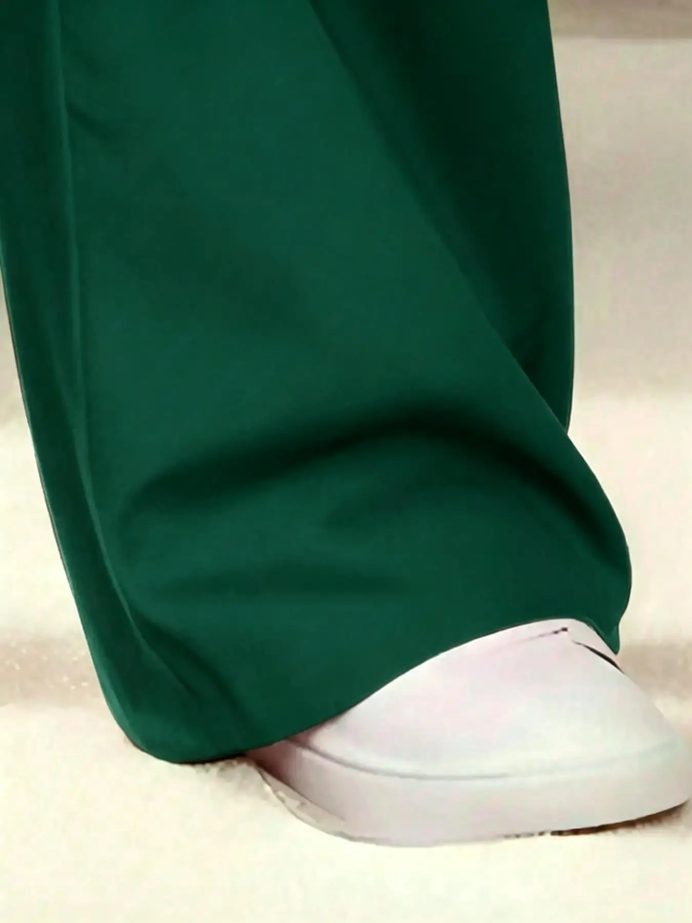 Mädchen-Jumpsuit mit Schößchen und weitem Bein, lässiger Jumpsuit mit quadratischem Ausschnitt, schmale Passform, All-in-One-Design, bequem für den Alltag, für Wochenendausflüge – Detail 26