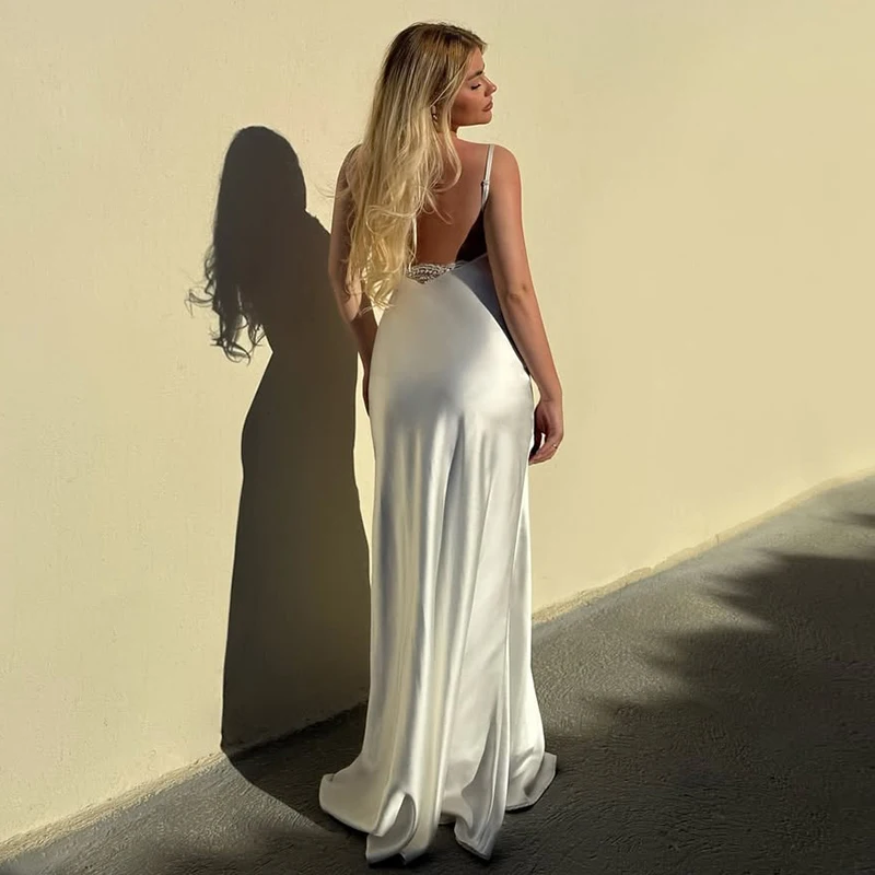 Abito lungo in pizzo di raso donna 2026 abiti da festa aderenti senza maniche sexy primaverili eleganti abiti da spiaggia con scollo a V senza schienale