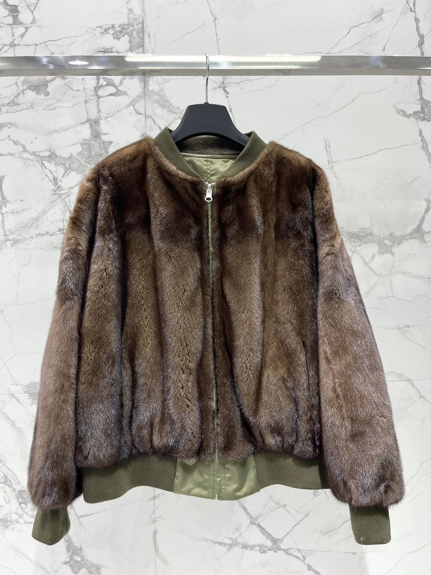 

Women's Clothing High quality furry short coat Autumn Winter New 0116