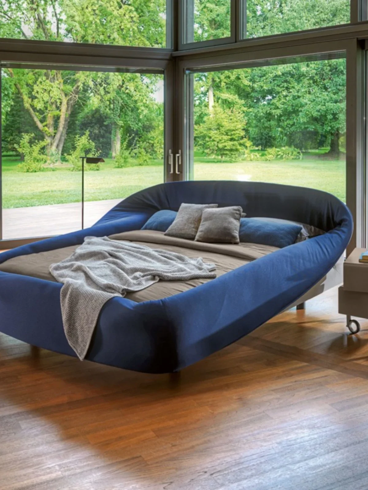 Bedroom FurnitureLago fabric bird's nest bed does not interfere with each other landing bird's nest double  master bedroom