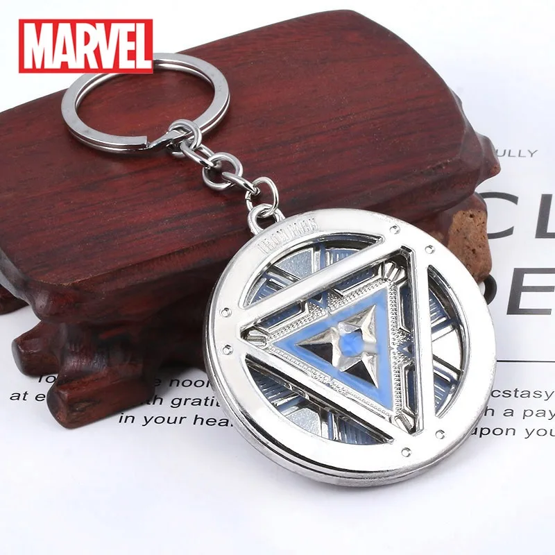 

Avengers Keychain Pendant Anime Figure Iron Man Ark Reactor Luminous Energy Bag Car Keychain Pendant Decoration Creative Gift