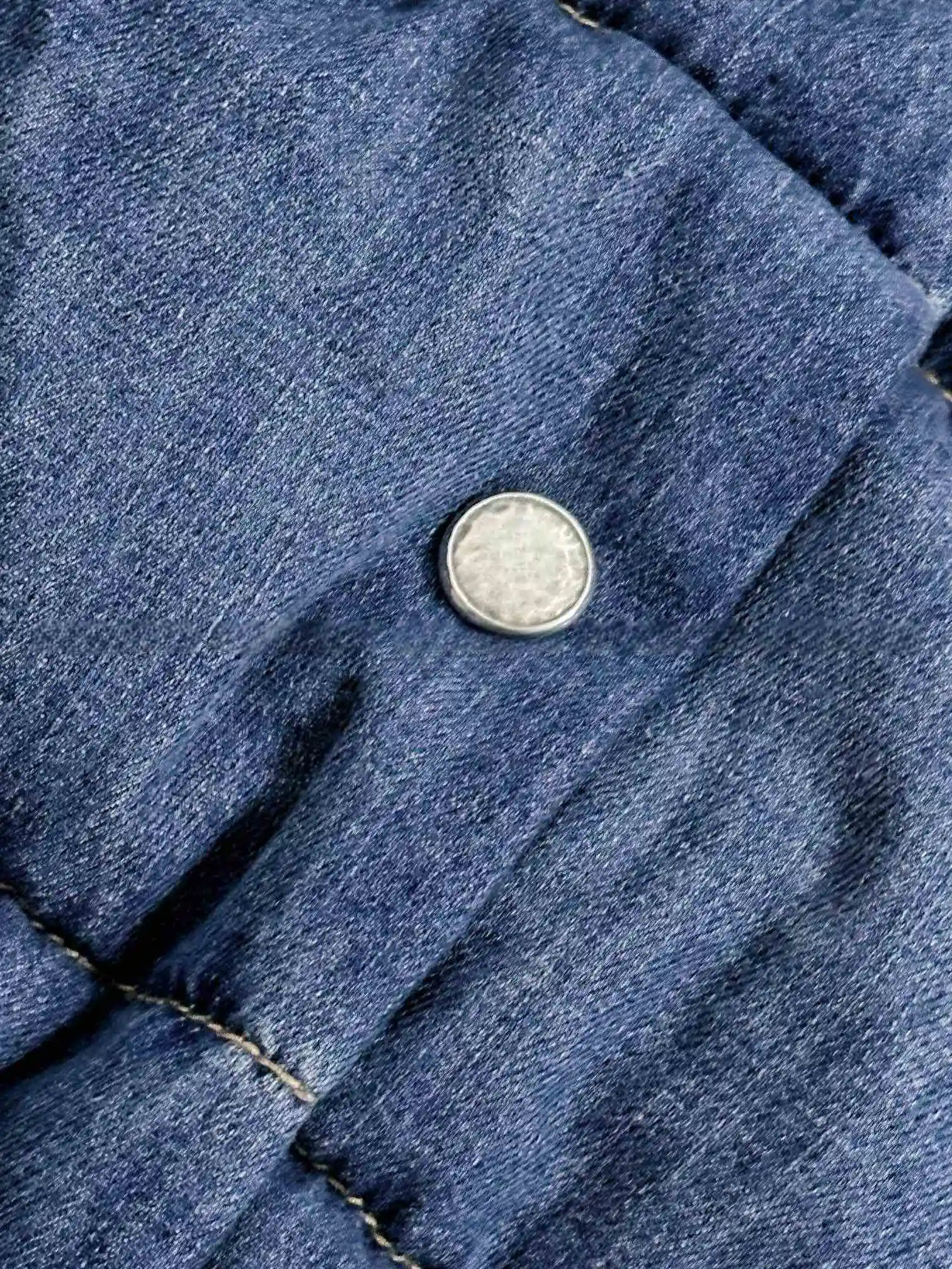 2025 جديد الشتاء المرأة قصيرة أسفل سترة الدنيم معطف الوقوف طوق المشاهير نفس النمط ملابس خارجية الموضة #3