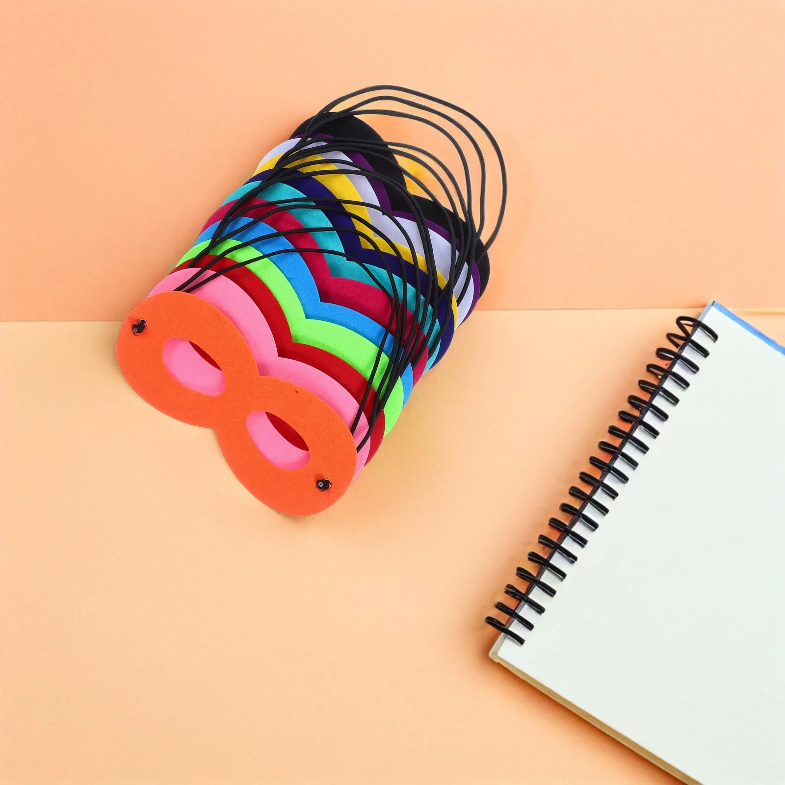 

36 шт. масок супергероев, детские маски для лица, мягкая дышащая ткань, регулируемая эластичная лента, для вечеринок, косплея, дня рождения, карнавала