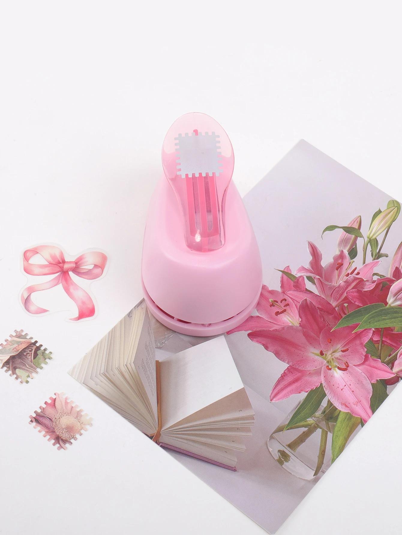 Stempelförmiger Papierstanzer, Tragbarer Locher für Bastelarbeiten, Scrapbooking-Zubehör, DIY-Kartenherstellung & Papierkunst-Werkzeug Geschenk – Detail 7