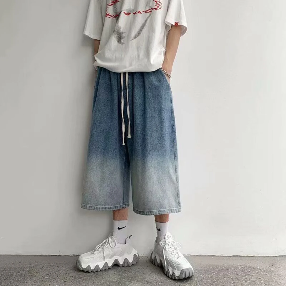 

Gradient denim shorts, fashion brand, men's summer thin loose straight-cut cropped shorts, trendy loose eight-inch wide