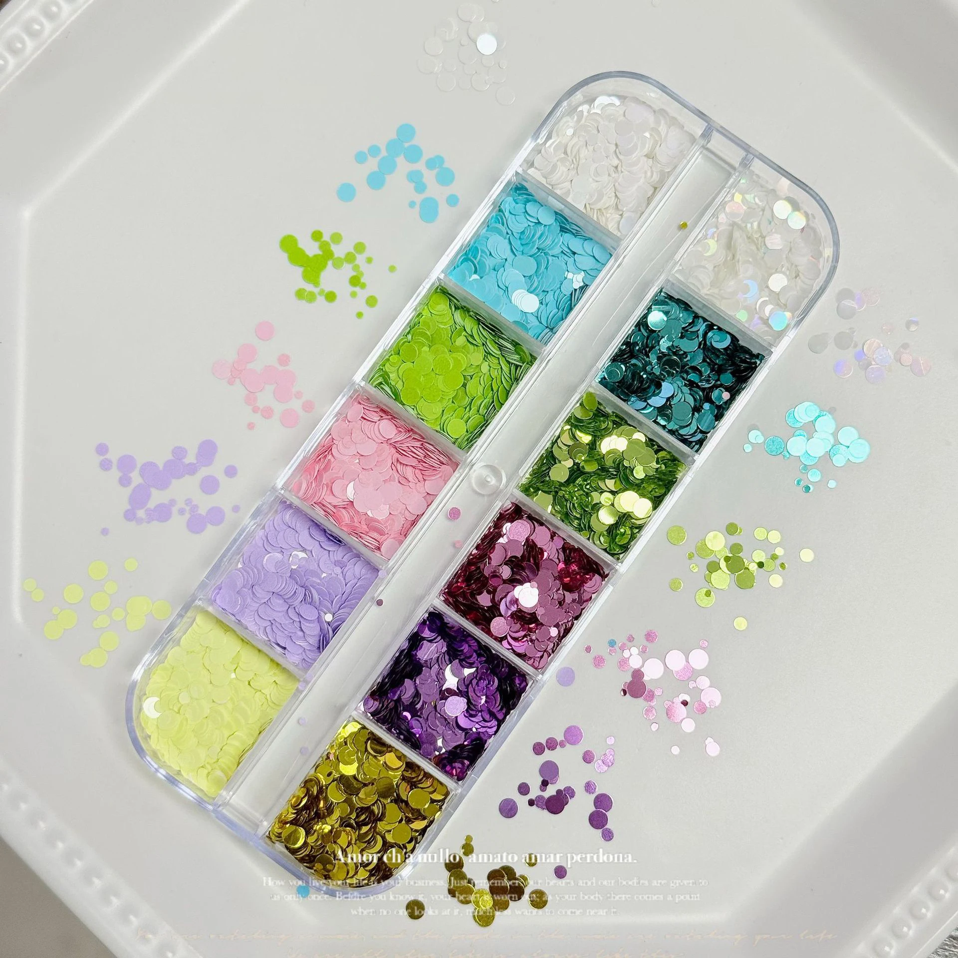 12 Gitter-Fächer mit Blumenflocken-Nagelkunst-Pailletten, Macaron-Farben, 1-3mm Runde Glitzer-Dekorationen für DIY-Nageldesign und Maniküre-Zubehör – Detail 1