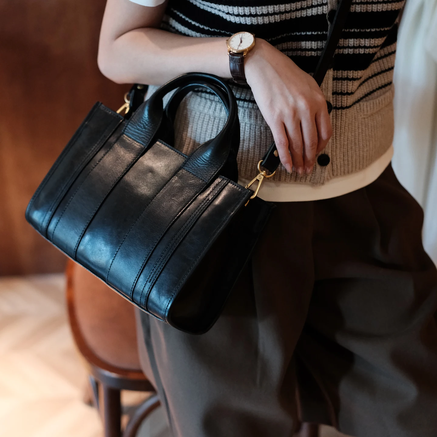 

Simple casual handmade genuine leather women's handbag fashion party luxury cow leather cute female shoulder crossbody bag