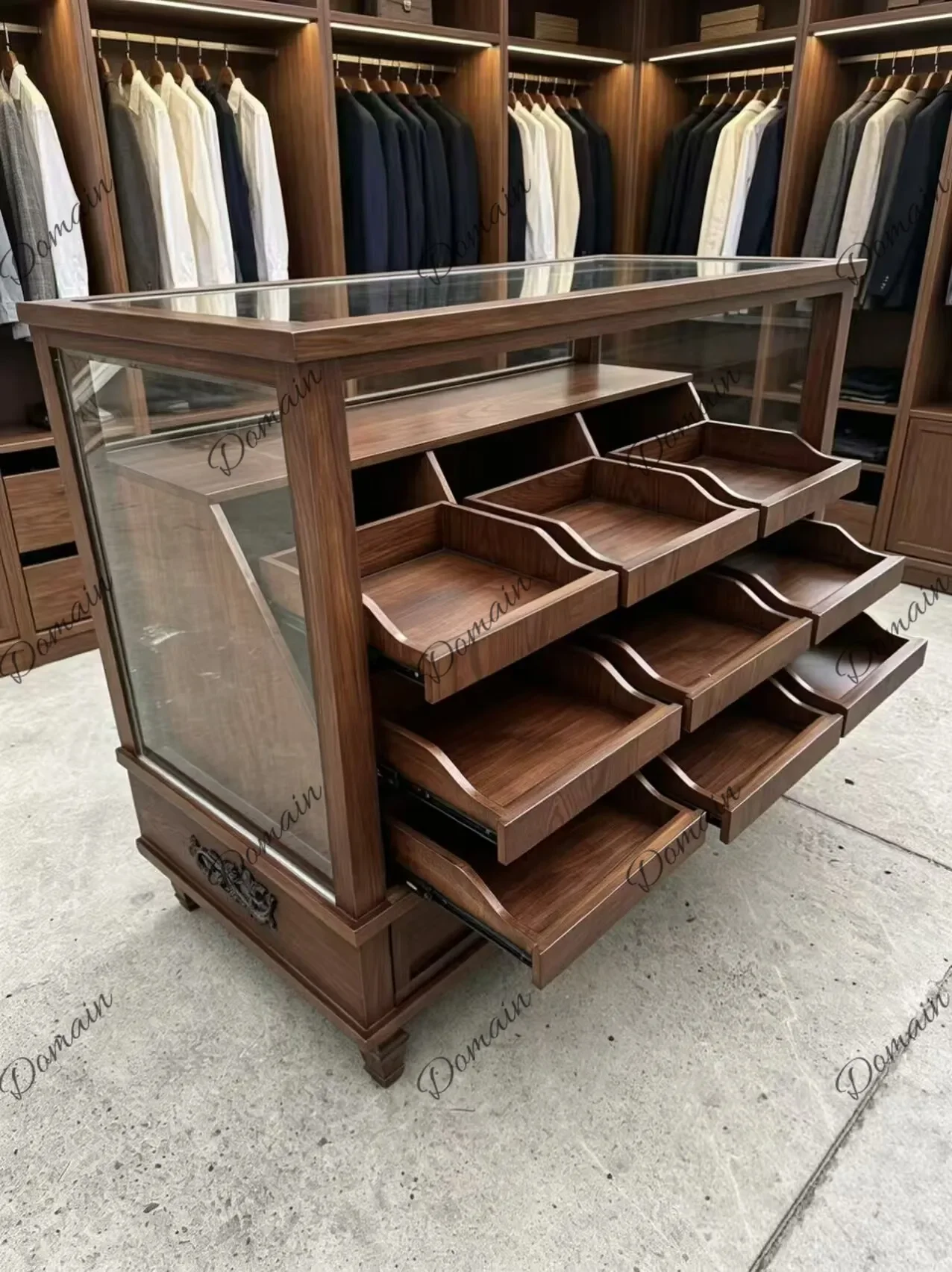 81 N Clothing store Nakajima display cabinet Nakajima platform flowing water platform retro jewelry display cabinet