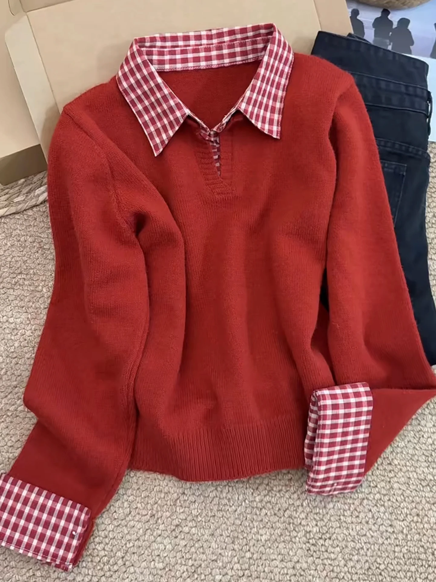 

Высококачественный вязаный свитер с клетчатым воротником для женщин, красный и белый, осенне-зимний, модный, корейский, свободный крой