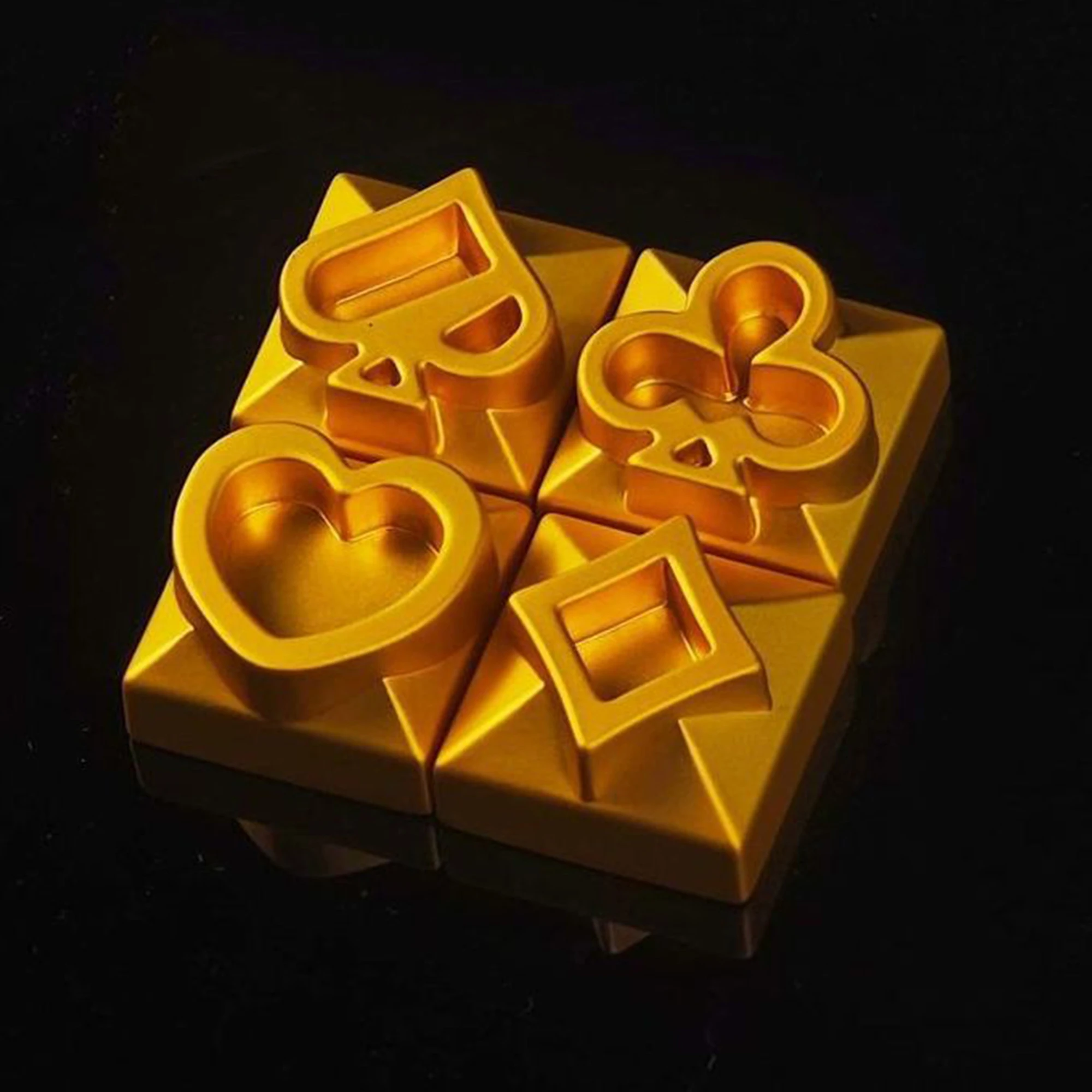 4pcs Metal Poker Playing Card Themed Keycaps Matte Gold Arrow Keys Electroplated Personalized Keycap for MX Mechanical Keyboard
