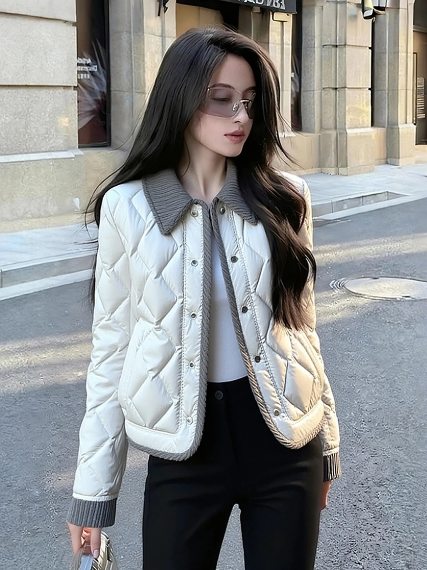 เสื้อผ้าฝ้ายสีขาวตัดกัน ดีไซน์แฟชั่นฤดูหนาว สไตล์ผู้หญิง ดูดี เหมาะกับการเดินทาง ทรงตรง แขนยาว