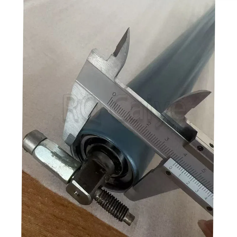 

M2.030.570 SM74 SM72 PM74 Intermediate Roller Heidelberg Offset Press Machine Parts Damper Roller M2.030.570F