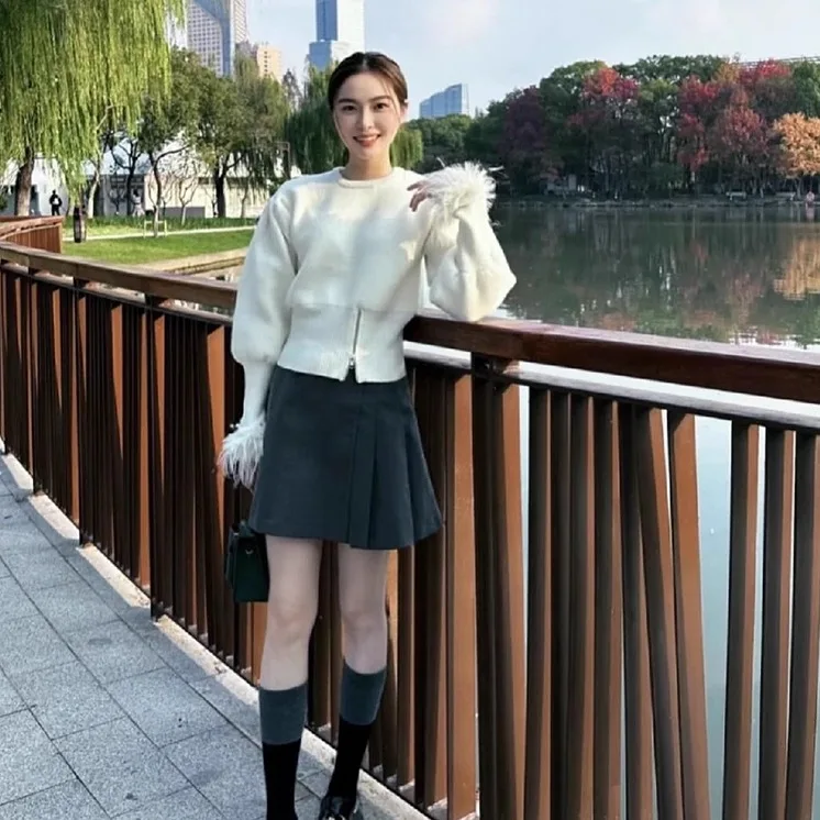 2025 الربيع والخريف اليابان نمط موضة الحلو سترة قصيرة سيدة أفخم المرقعة بلوفر مغزول المرأة عادية محبوك