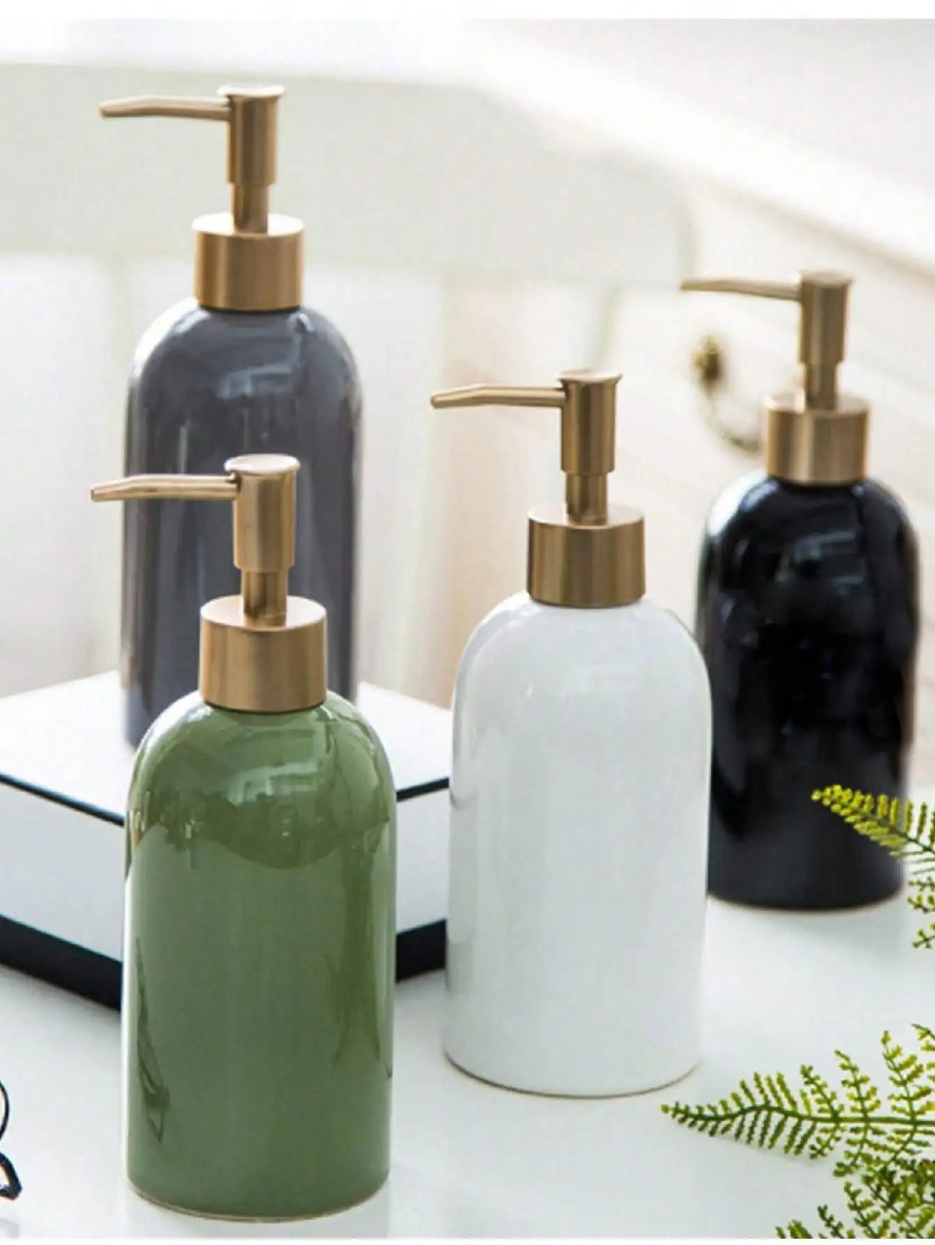 420ml Solid Color Simple Style Ceramic Soap Dispenser Sub-Bottle Hand Soap Empty Bottle Suitable For Kitchen Toilet Hotel Home