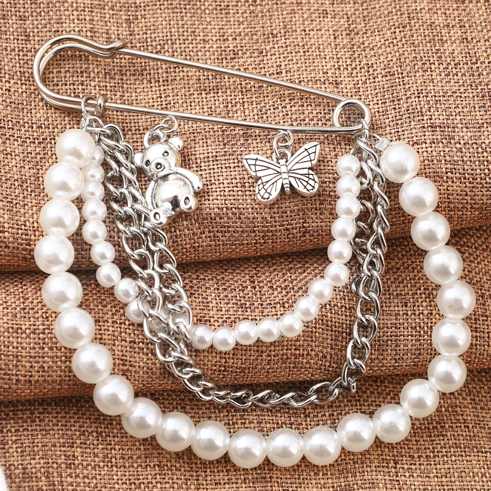 

Pearls Strings Brooch Pins Cute Insect Butterfly Animal Bear Chanis Charms Dangle Lapel Pin Jewelry Accessory Props Gift For Fri