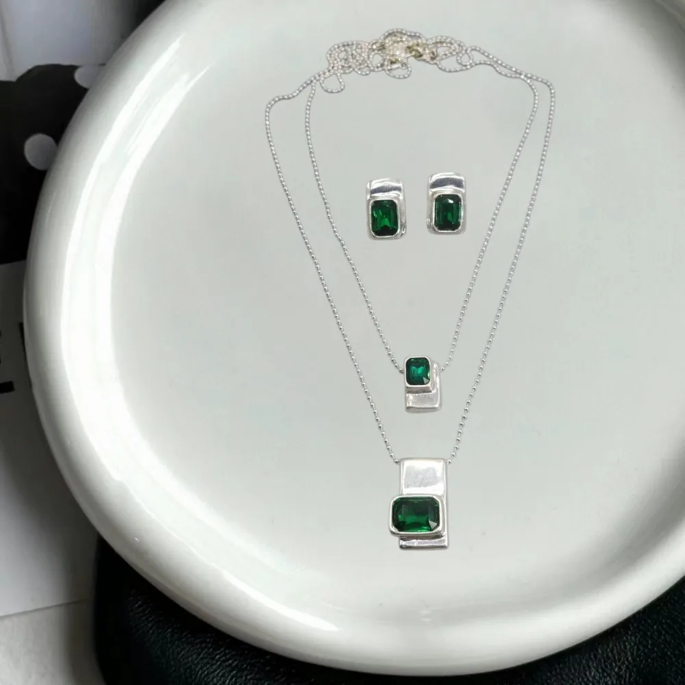 2026 Spring Sparkling Palace Style Gold Silver Geometric Green Crystal Earrings Necklace Jewelry Two Piece Set Holiday Gift