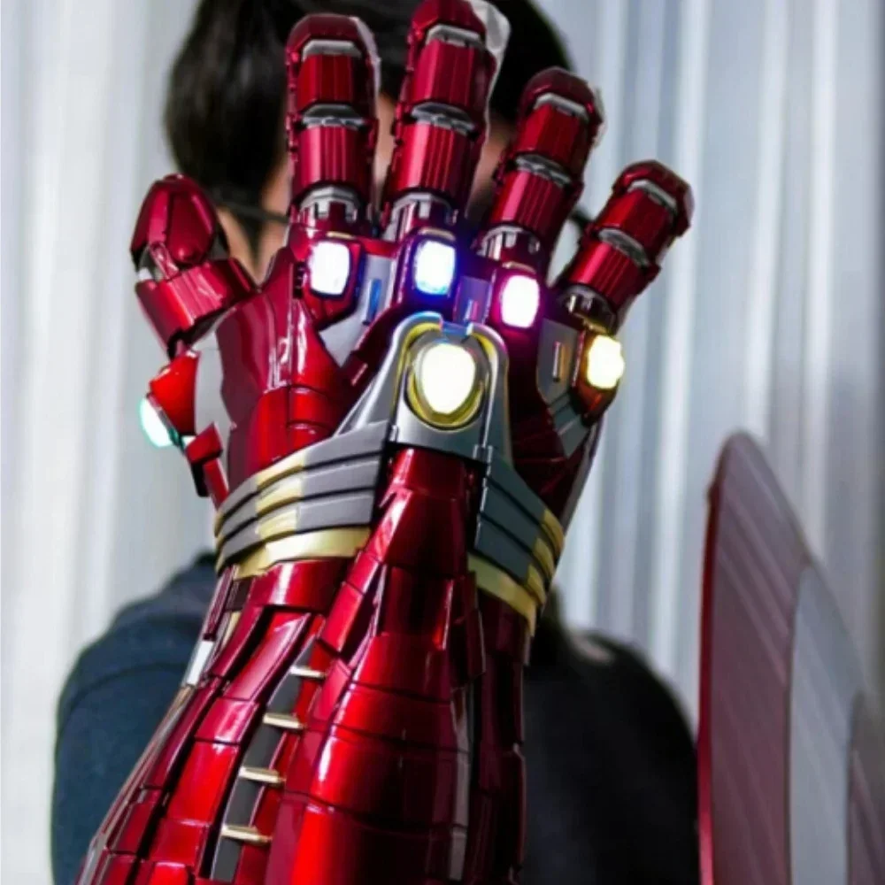 Marvel Avengers 4 Iron Man 1:1 Nano Infinity Gloves Hulk Edition All-Metal Wearable Thanos Endgame Snap Gloves Model Toy Gift