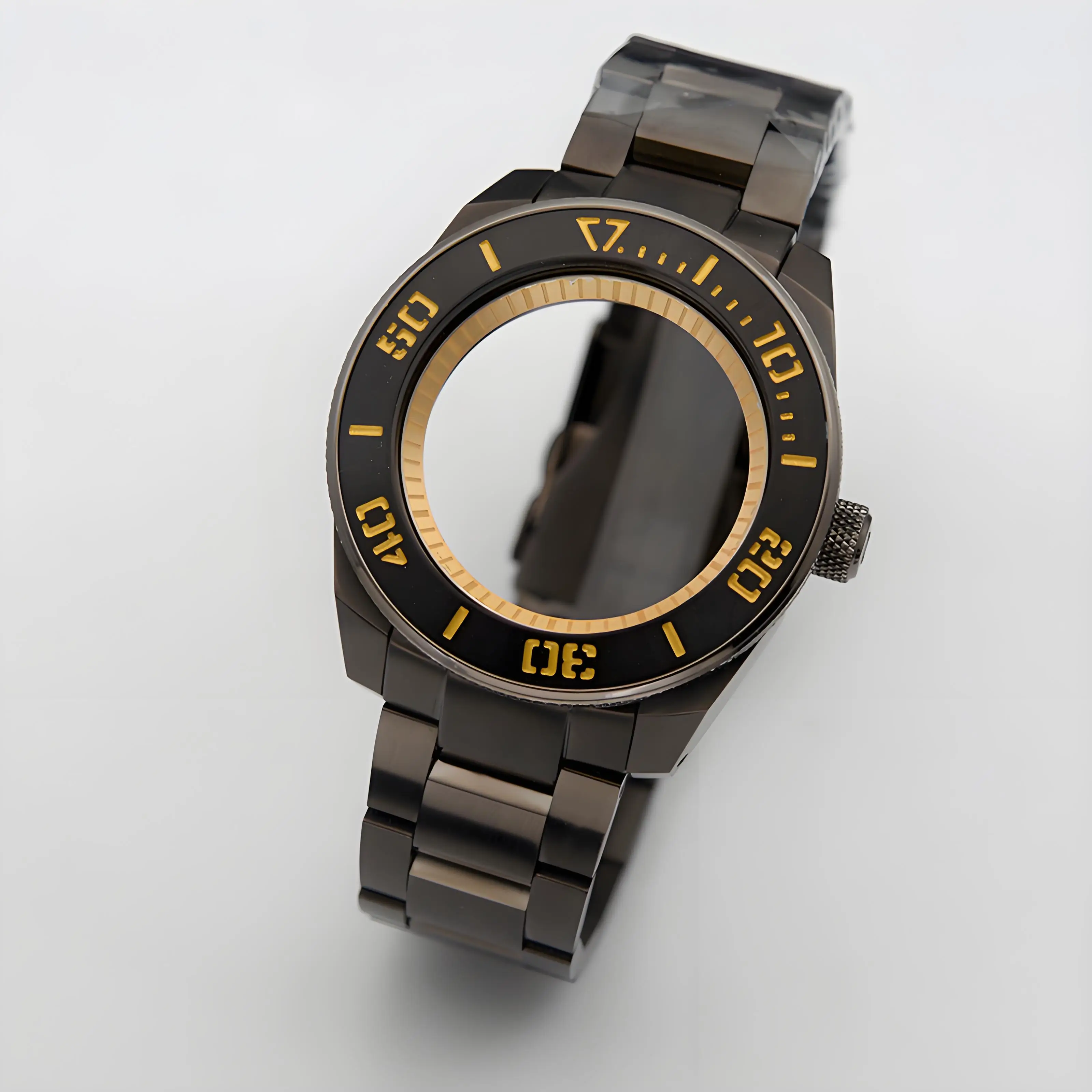 

Fashion gun color watch case, suitable for NH34, NH35, NH36 movements. 200M water resistance. King Warrior series watch case. Wa