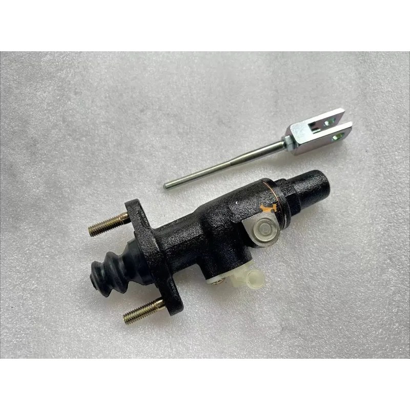 Forklift Parts 31410-23600-71 Clutch Master Cylinder for Forklift 5F 6F