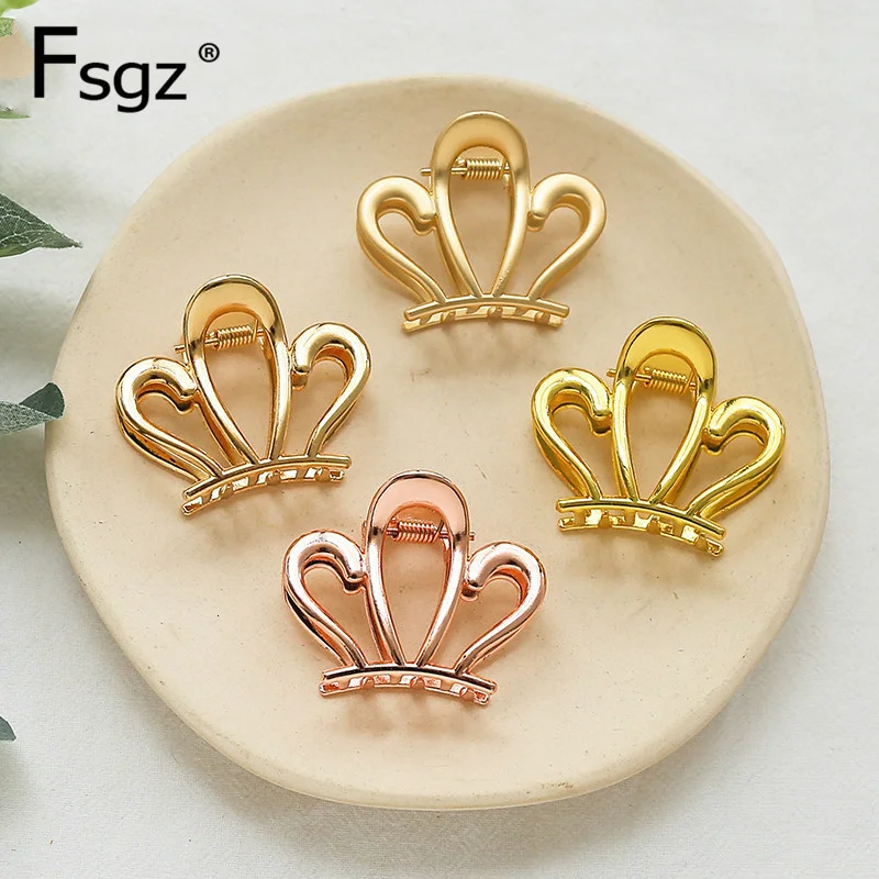 2 Pcs Top Hair Claws for Women Alloy Concise Hollow Out Crown Crabs for Hair Ornament Gold Silver Plating Fringe Hairpin Wedding