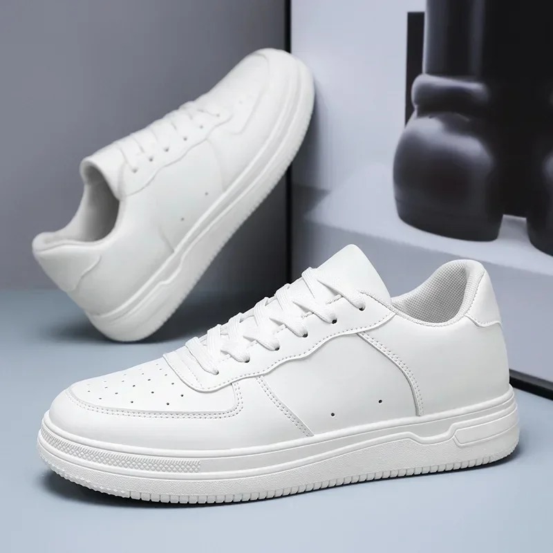 White Casual Sneakers for Men Leather Shoes Fashion Male Mens Tenis Autumn Platform Breathable Flat Man Running Sport Shoes 2024