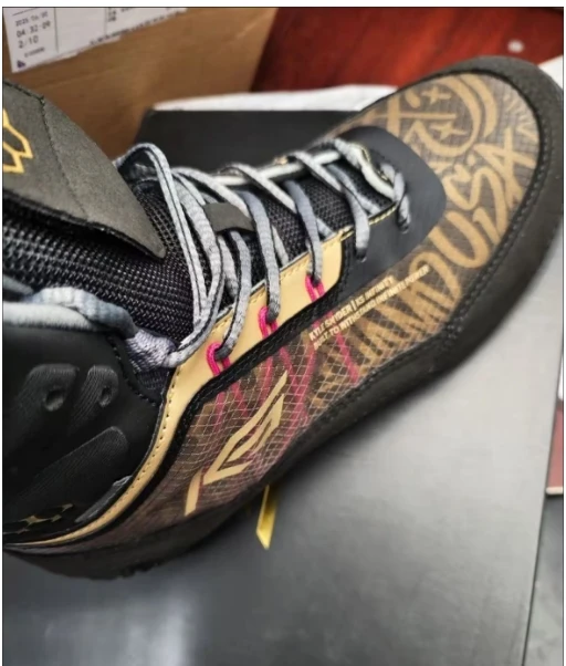 

Non-slip wear-resistant wrestling shoes men and women comfortable boxing shoes professional competition training shoes