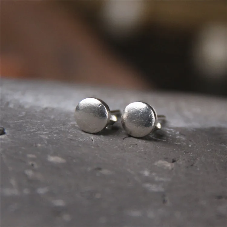 Elegant Handmade S925 Sterling Silver Ear Studs Women's Fashion Jewelry Korean Style round Shape Durable Non-Tarnishable