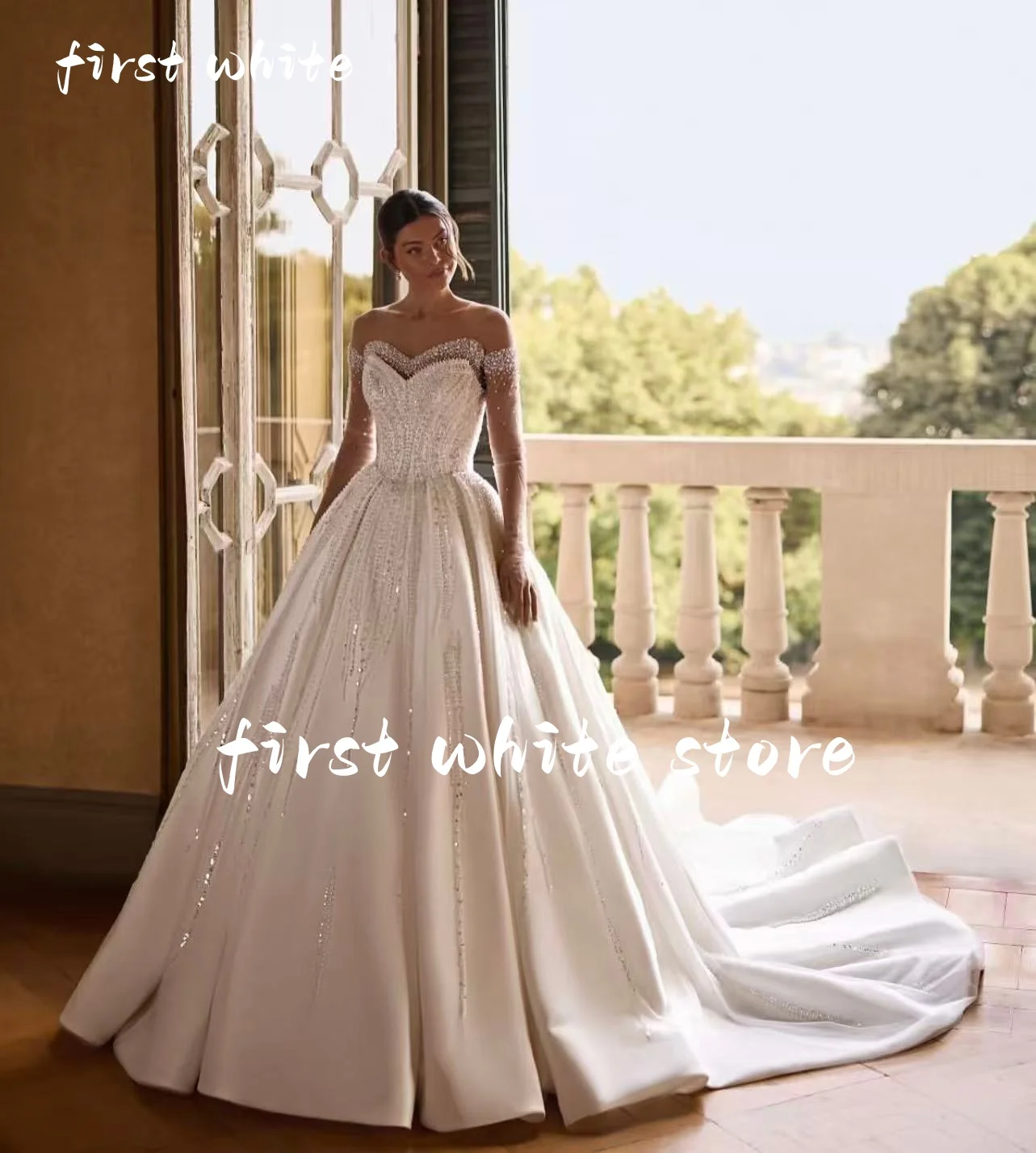 Firstwhite Customized Romantic Ball Gown Princess Wedding Dresses sheer Neck Back Beaded Appliques Long Sleeve Bridal Gown
