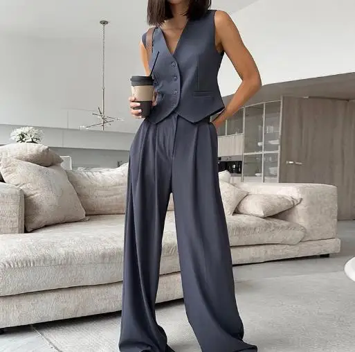 

2025 Solid Color V-Neck Sleeveless Button Up Vest and High Waisted Wide Leg Pants Set for Summer Women's Commuting 2-Piece Set