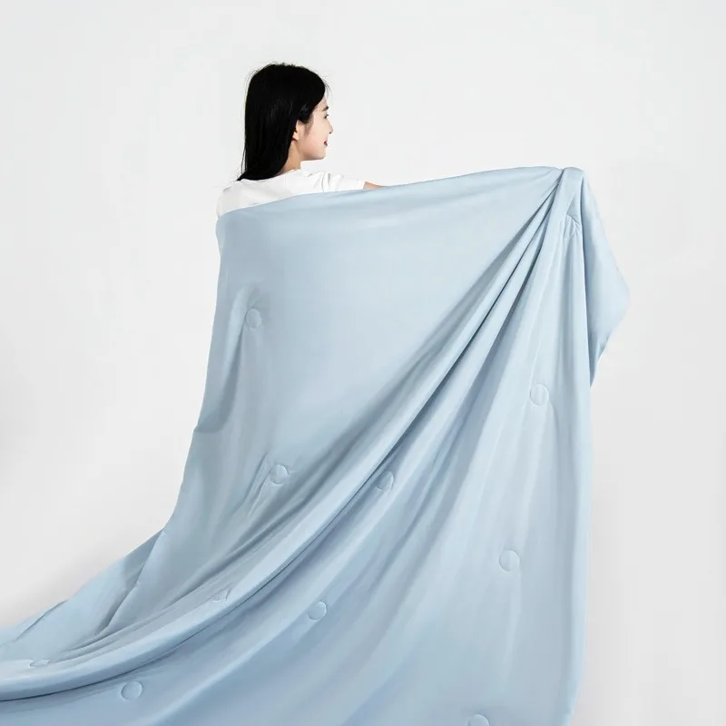 JFLEGAL Instant Cooling Summer Ice Silk Quilt Lightweight Breathable Air Conditioner Comforter Skin-friendly Washable Blanket