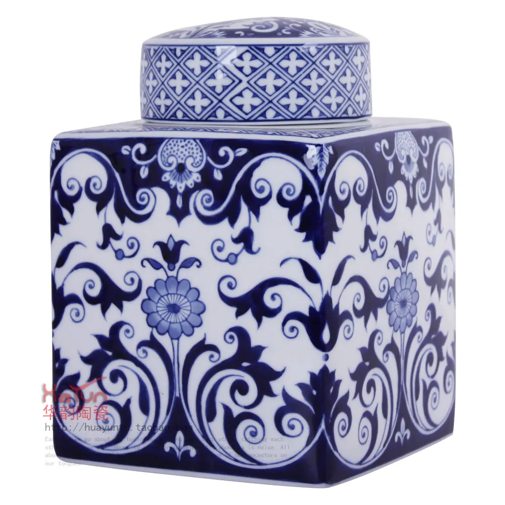 Jingdezhen ceramic hand-painted blue and white porcelain vases square bottles jars European style retro home decoration ornament