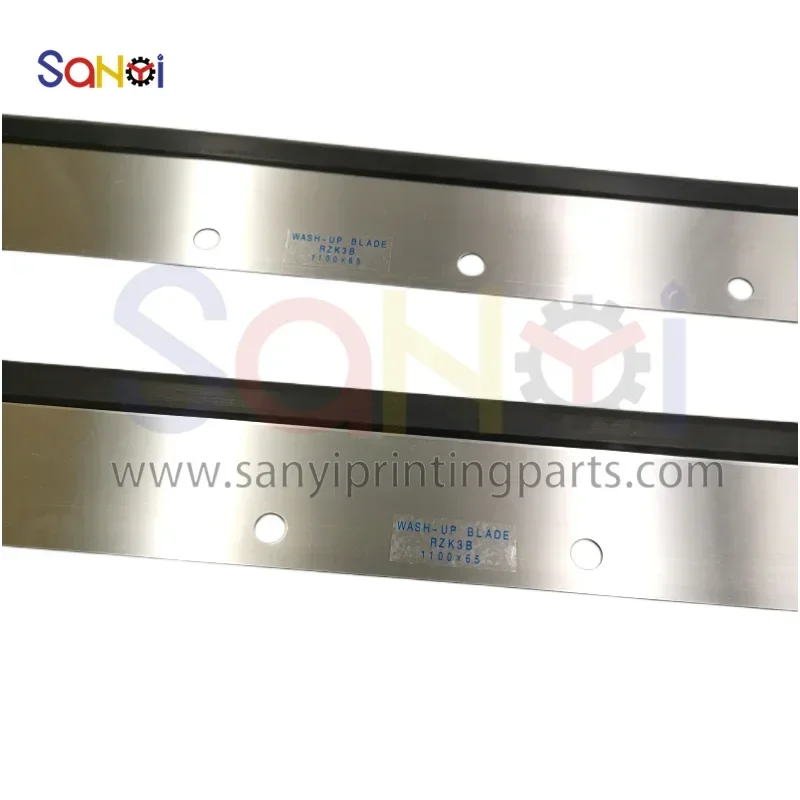 1 Piece Roland Rekord rzk 3B washer blade LENGTH: 1100 WIDTH: 65 THICKNESS: 0,5 HOLES: 11 Roland rzk3B