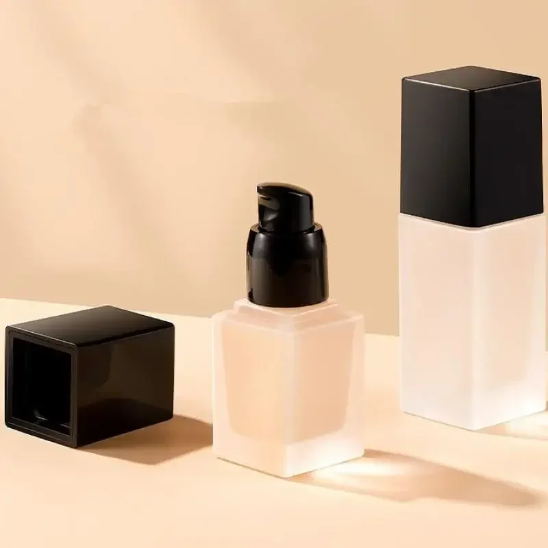 15/30 ml lege pompfles glazen vloeibare foundation container make-up transparante vierkante hervulbare fles draagbare pompfles
