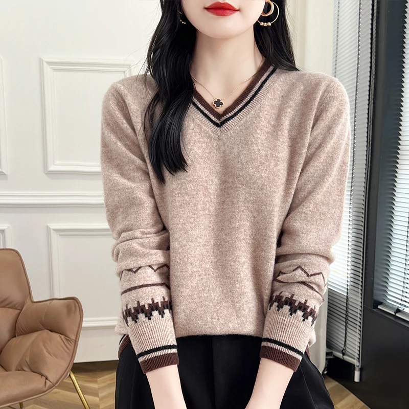 Autumn New 100% Pure Wool Sweater, Women\'s V-Neck Color Blocked Pullover Sweater, Fashionable Slimming, Knitted Base Stylish Top