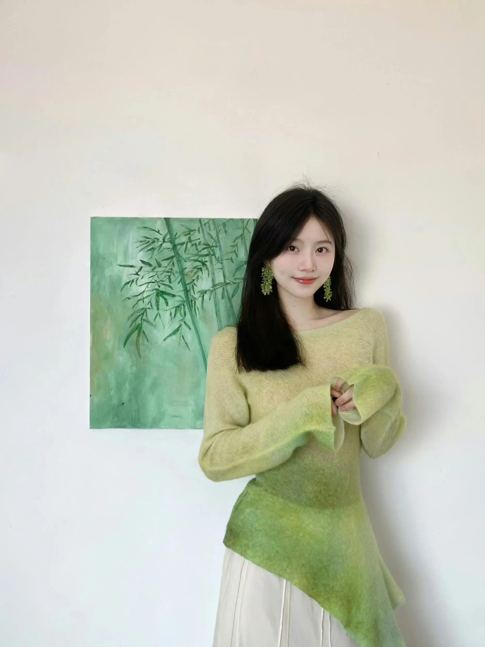 

Spring Chic Gradient Green Knitwear Asymmetric Slim Fit Unique Beautiful Women's Top Korean Style Commute Fashion Breathable