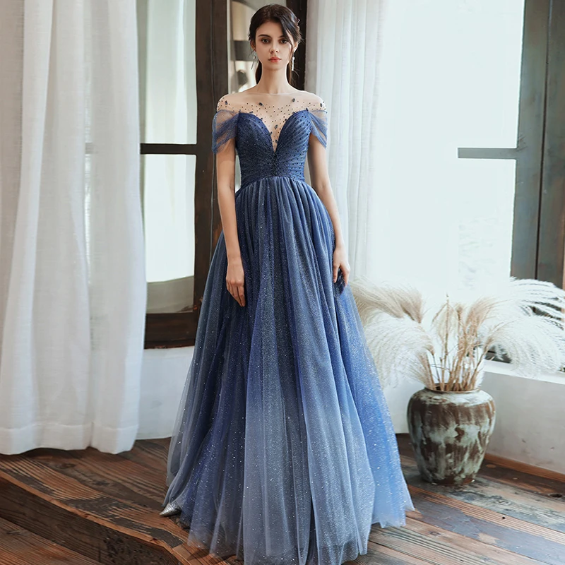 

Dusty Blue Tulle Prom Dresses Long Ball Gowns for Women Appliques Beading Off the Shoulder High Waist Boat Neck فساتين طويلة