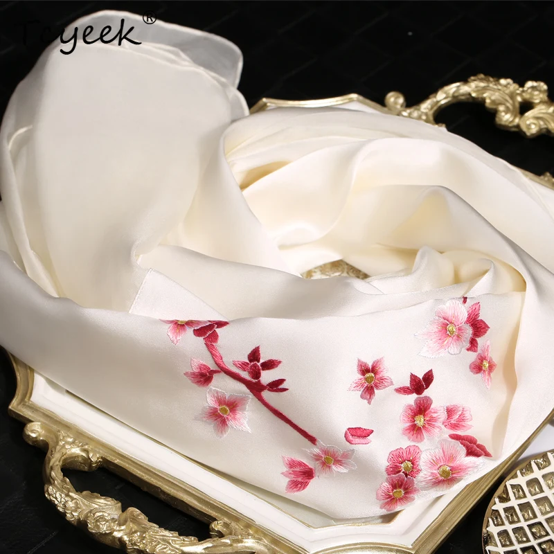 

Tcyeek, 16MM 100%Mulberry Silk, Suzhou Embroidery, Handmade Scarf, With Gift Box, Women's Long Shawl, Spring Autumn, A49734QM