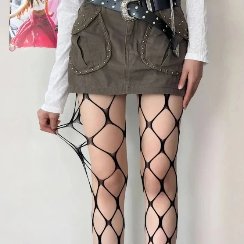 Seksowne czarne rajstopy kabaretki z podwiązką w kratkę Młode odważne rajstopy Pończochy Klubowe stroje imprezowe Erotyczne rajstopy z wysokimi udami #