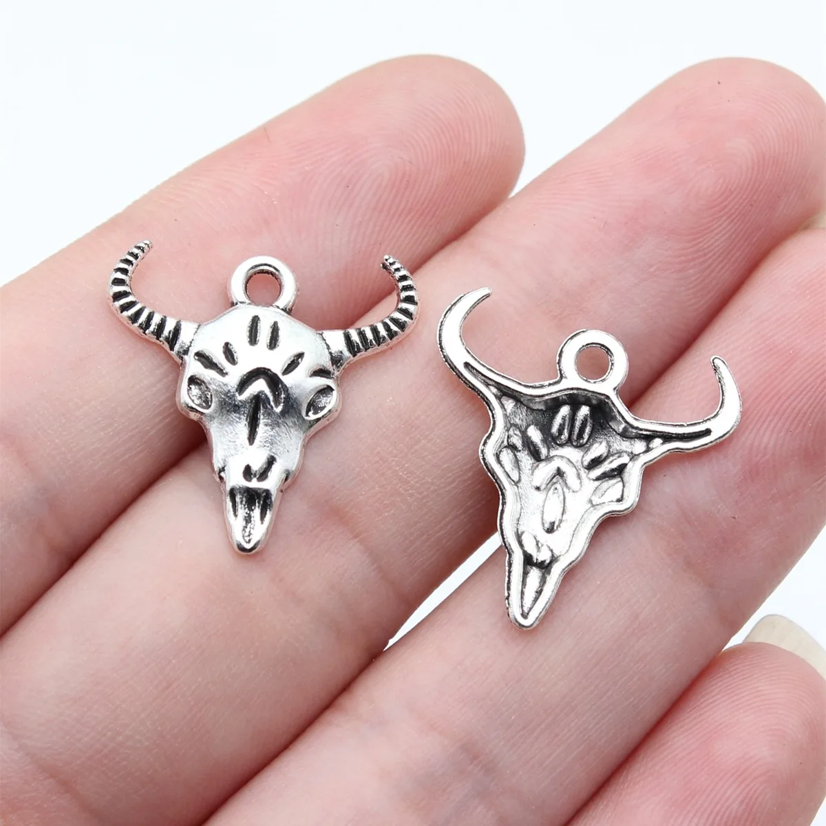 40pcs 21x20mm(0.83x0.79inch) Antique Silver Color Bull Head Charms Pendants DIY Jewelry Making Accessories