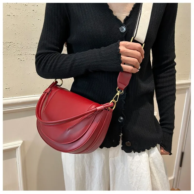 

High Quality Fashion Versatile Solid PU Zipper Shoulder Bags Sense of Luxury Popularity Crossbody Bags for Women 2025 New