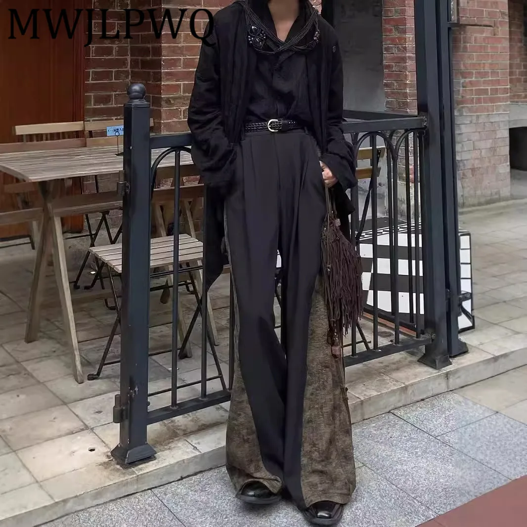 

MWJLPWQ Новые повседневные брюки в китайском стиле для мужчин, уникальный дизайн, драпированные прямые широкие брюки, осень 2024, новые повседневные брюки 12034