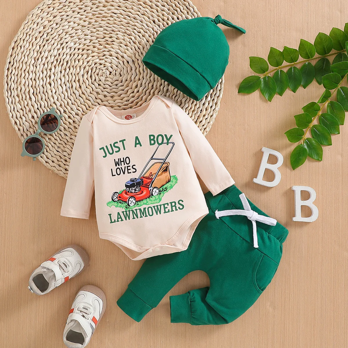 

Baby boy suit long-sleeved lettered romper casual pants and hat three-piece set baby birthday party clothing set boys outerwear