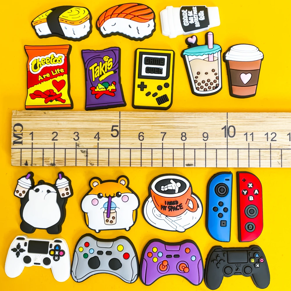 1 stücke Gamepad Snacks Schuh Charms Takis Chettos Schuh Zubehör Kaffee Boba Tee Clog Pins Spiel Controller Schuh Dekorationen
