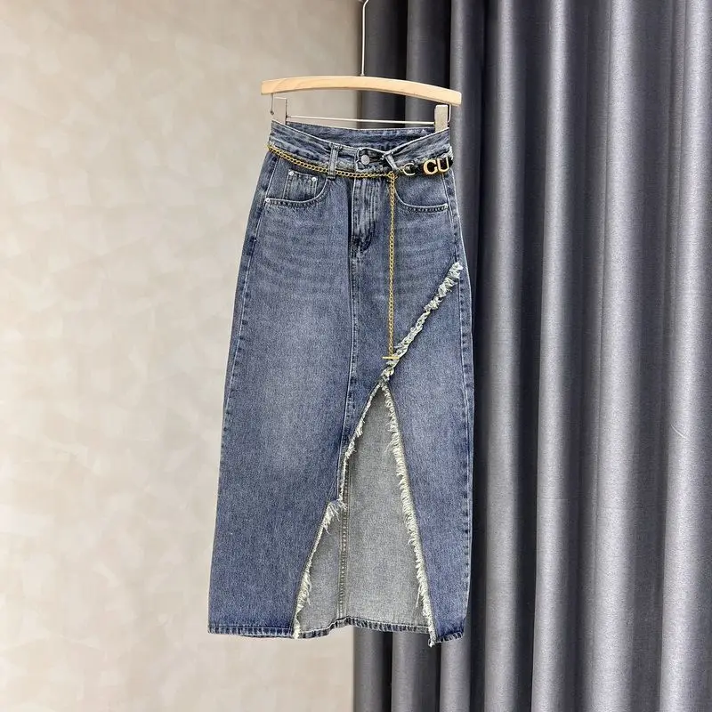 

2024 New Spring Women's Fashion Solid Color Pocket Button Spliced Split Tassel High Waist All-match Straight Denim Bag Hip Skirt