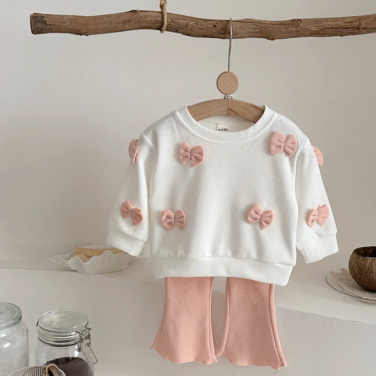 Conjunto de outono para bebês meninas, roupa com laço decorativo, manga comprida, calça flare rosa, roupas de primavera para bebês recém-nascidos