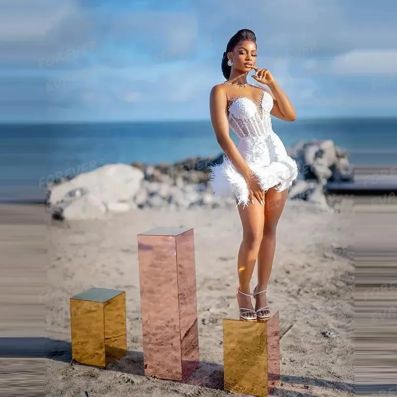 Luxury Beads Feather Wedding Dresses Woman Short Bridal Gowns Sweetheart Beach Party Vestidos De Novia Customized Robe De Mariée