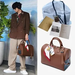 Designer KPOP Boys Boston Bags Organizer Luxury V Design Mute Bostons borsa a tracolla Unisex PU Crossbody borsa grande con sciarpa di seta